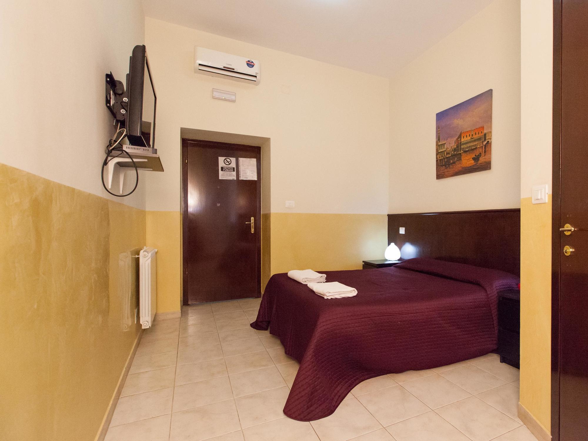 Friend House Hotel Rome Buitenkant foto